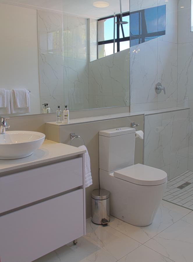 Bayview Penthouses And Rooms Kaapstad Buitenkant foto