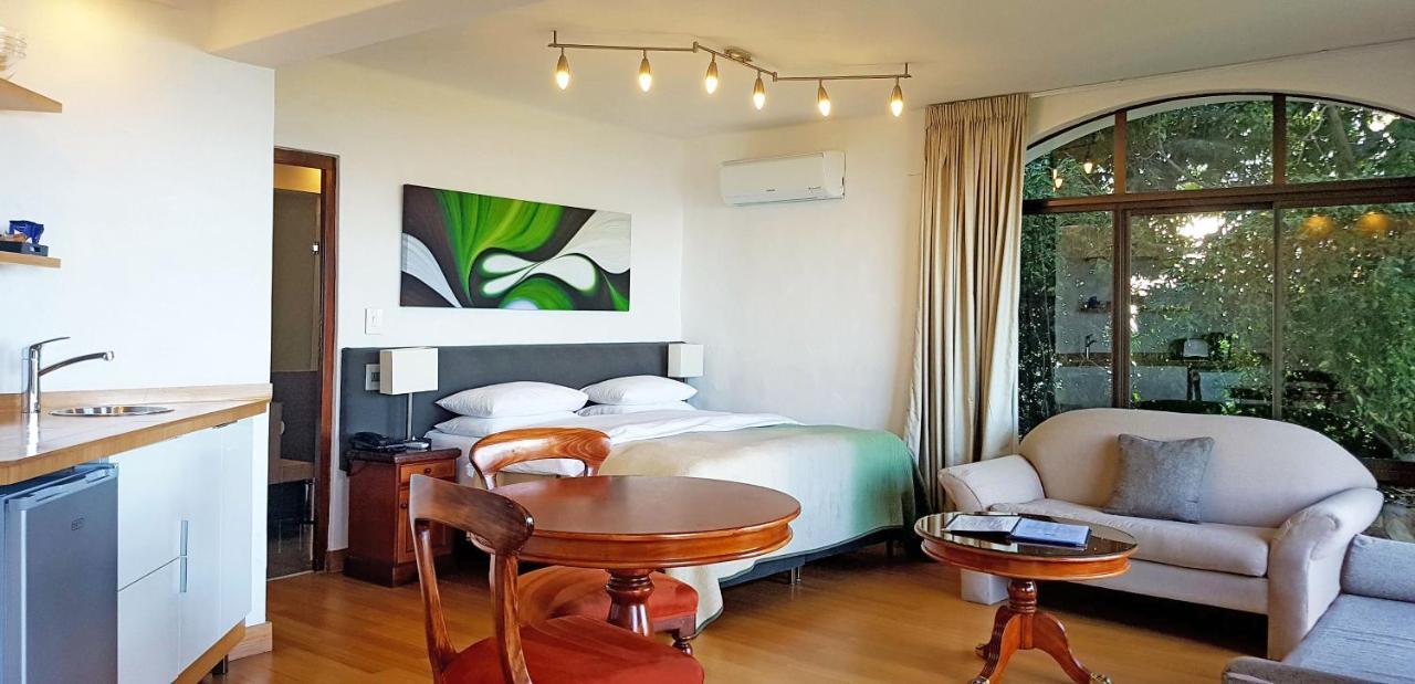 Bayview Penthouses And Rooms Kaapstad Buitenkant foto