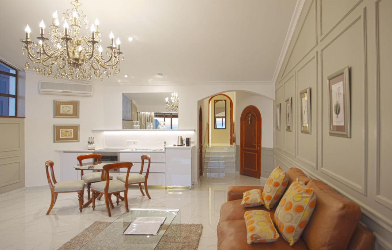 Bayview Penthouses And Rooms Kaapstad Buitenkant foto